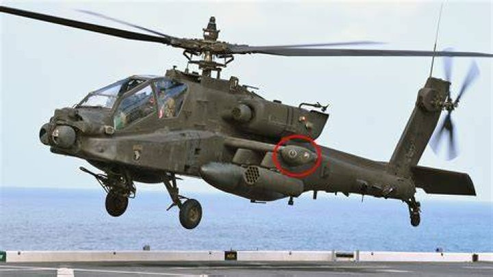 Do the Marines have Apache helicopters?