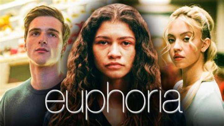 Who is pregnant Euphoria season 2?